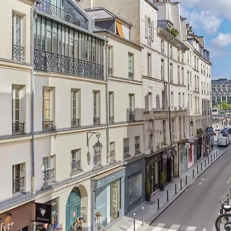 Les Secrets De La Rue Dauphine Parijs
